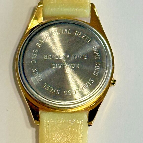 Holly Hobbie LCD Digital Watch by Bradley Time 1972 American Greetings -‎ RARE main image 7